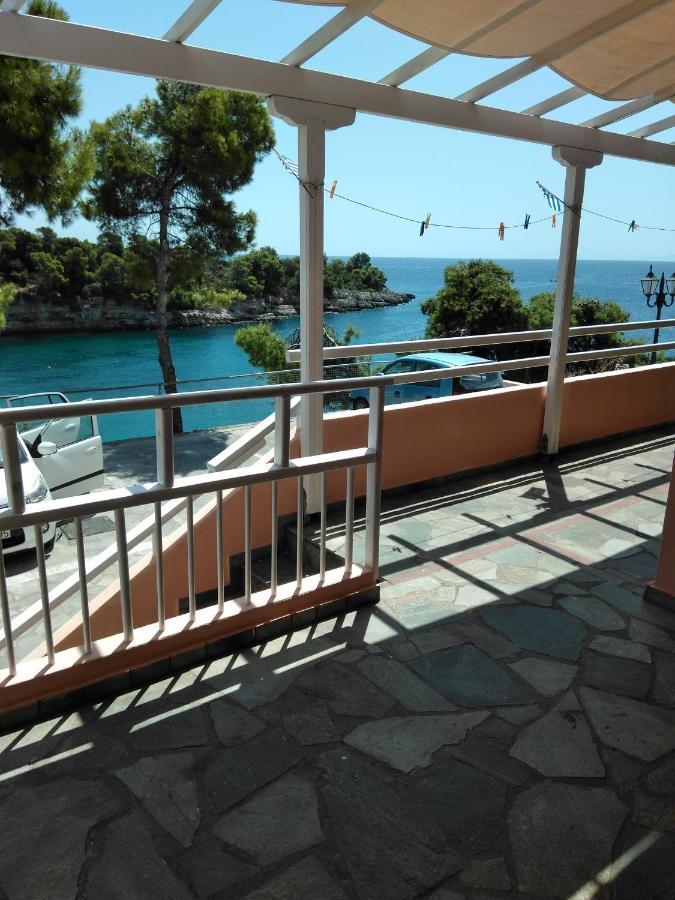 Rooms Apostolis Patitiri  Exterior photo