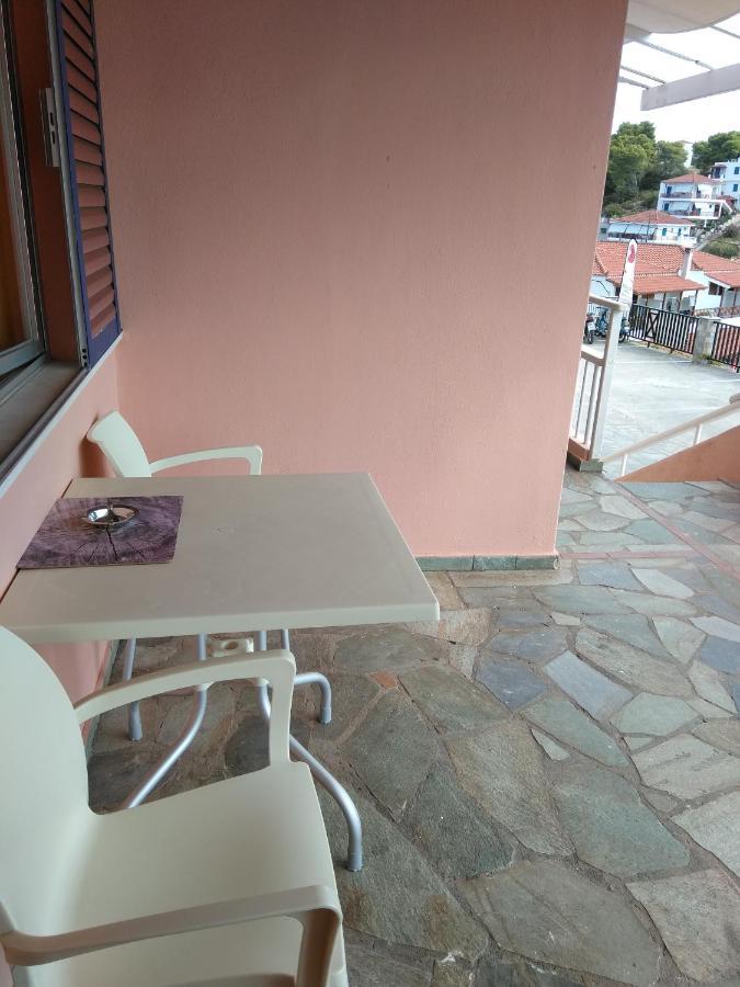 Rooms Apostolis Patitiri  Exterior photo